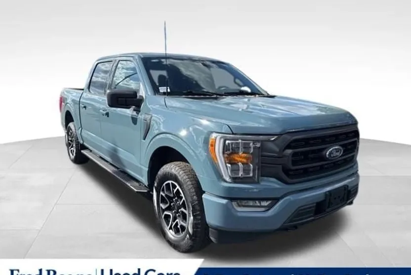2023 Ford F-150 XLT photo 1