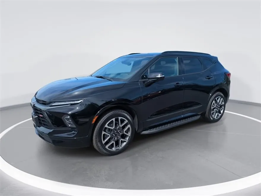 2025 Chevrolet Blazer RS photo 1