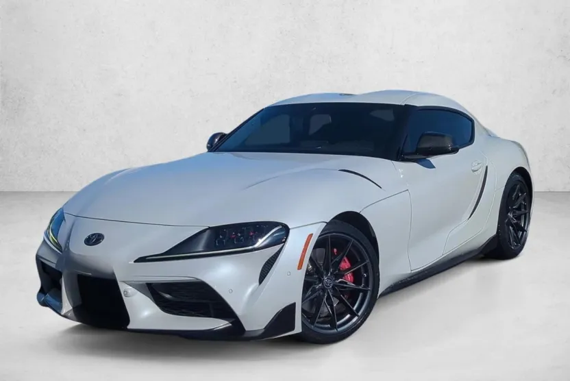2023 Toyota Supra 3.0 Premium photo 1