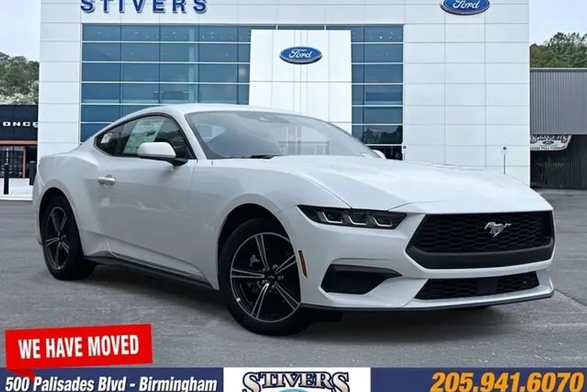 2025 Ford Mustang EcoBoost photo 1
