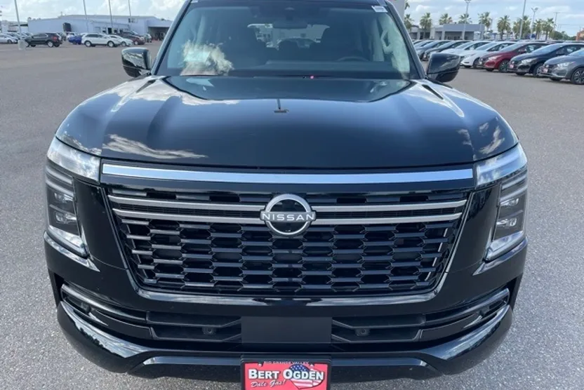 2025 Nissan Armada SV photo 1
