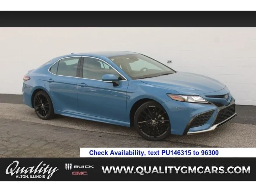 2023 Toyota Camry XSE photo 1