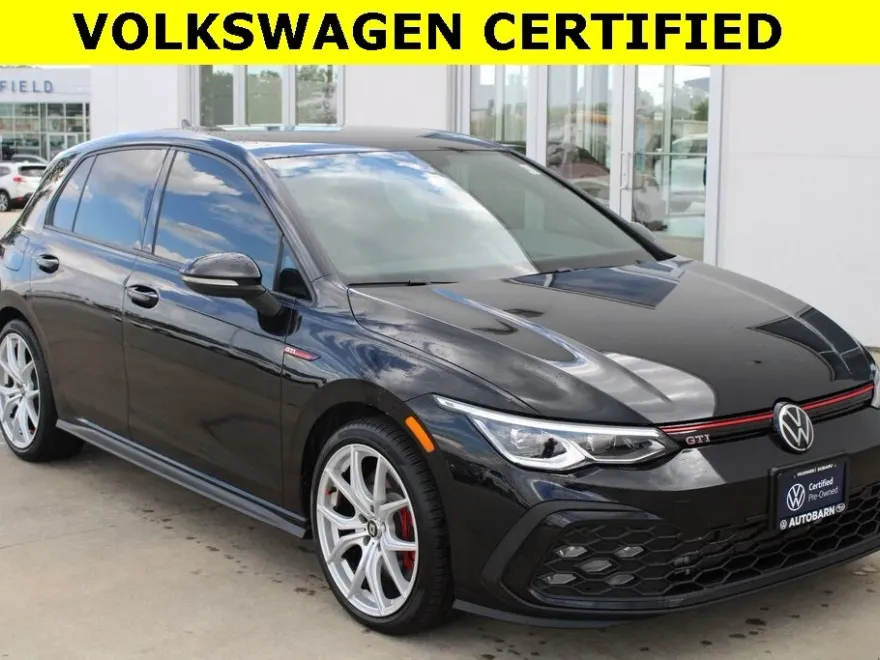 2023 Volkswagen Golf GTI S photo 1