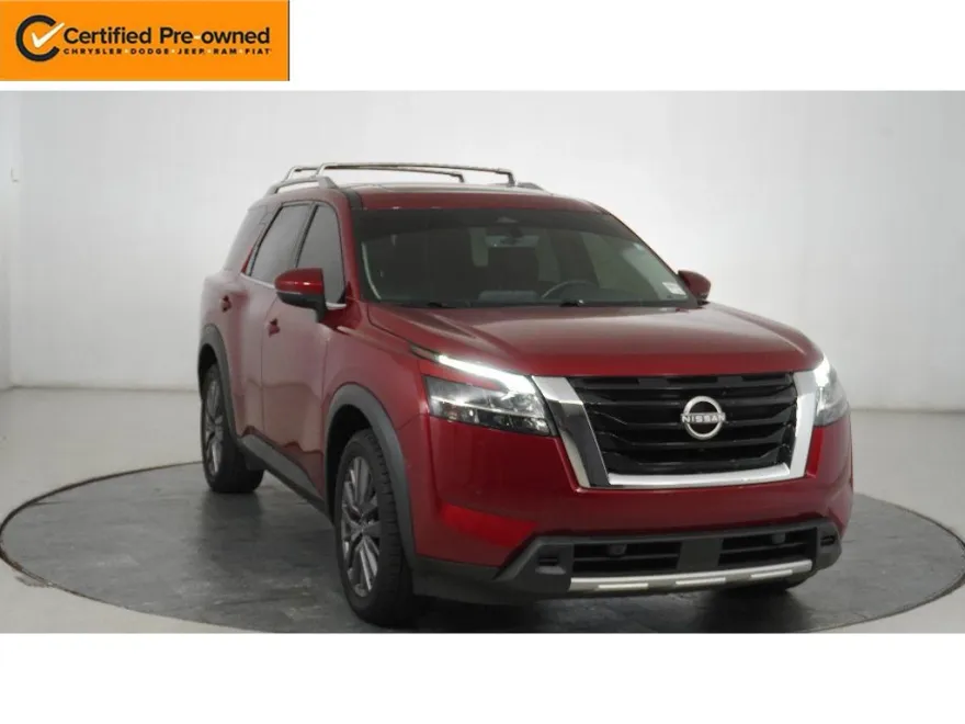 2023 Nissan Pathfinder SL photo 1