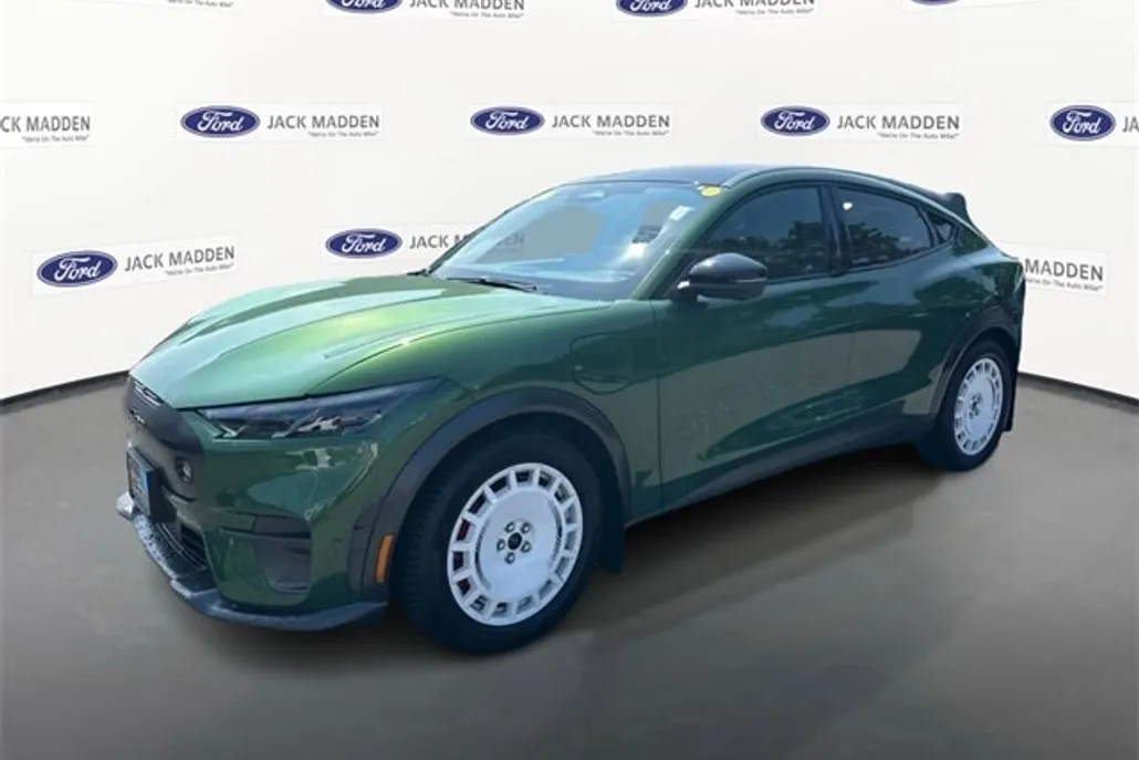 2024 Ford Mustang Mach-E GT photo 1