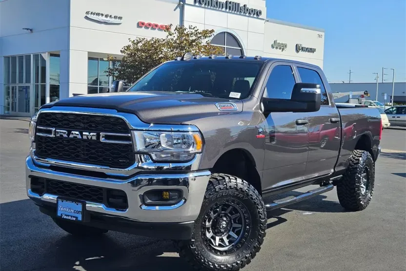 2024 Ram 2500 Tradesman photo 1