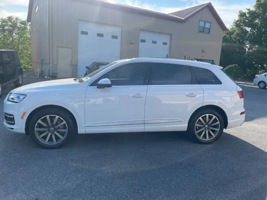 2018 Audi Q7 3.0T Premium photo 1