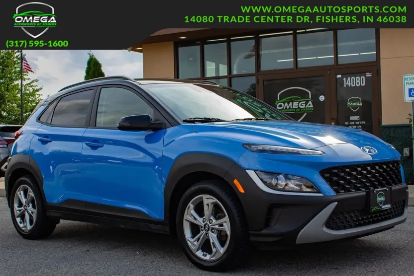2022 Hyundai Kona SEL photo 1