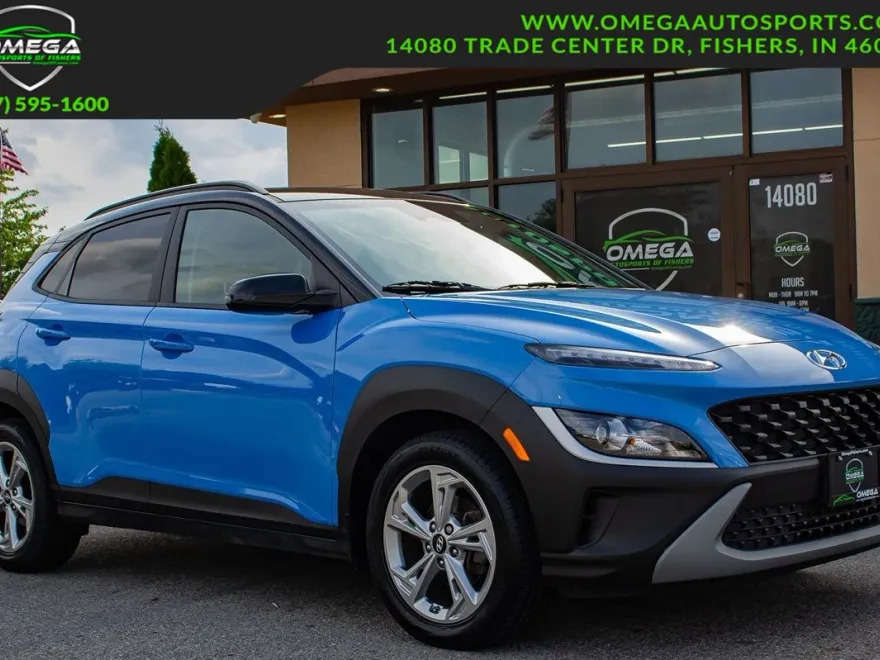 2022 Hyundai Kona SEL photo 1