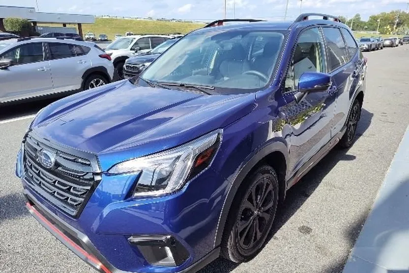 2024 Subaru Forester Sport Base photo 1