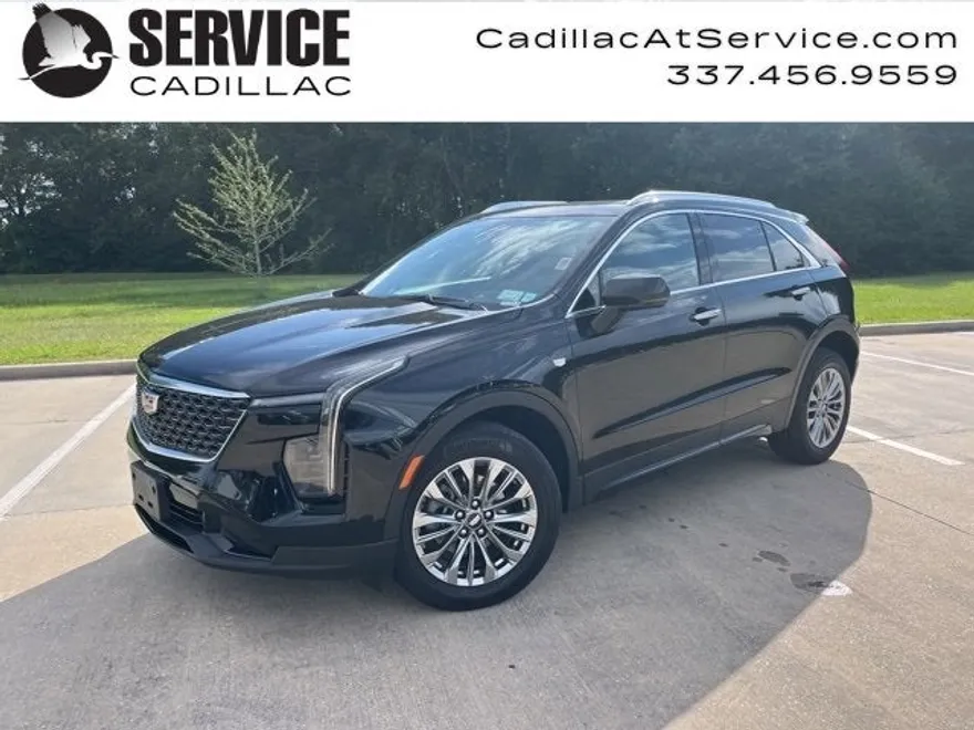 2024 Cadillac XT4 Premium Luxury photo 1