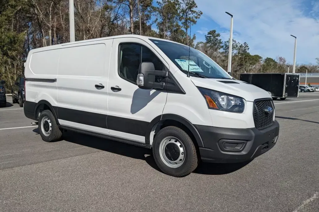 2025 Ford Transit photo 1