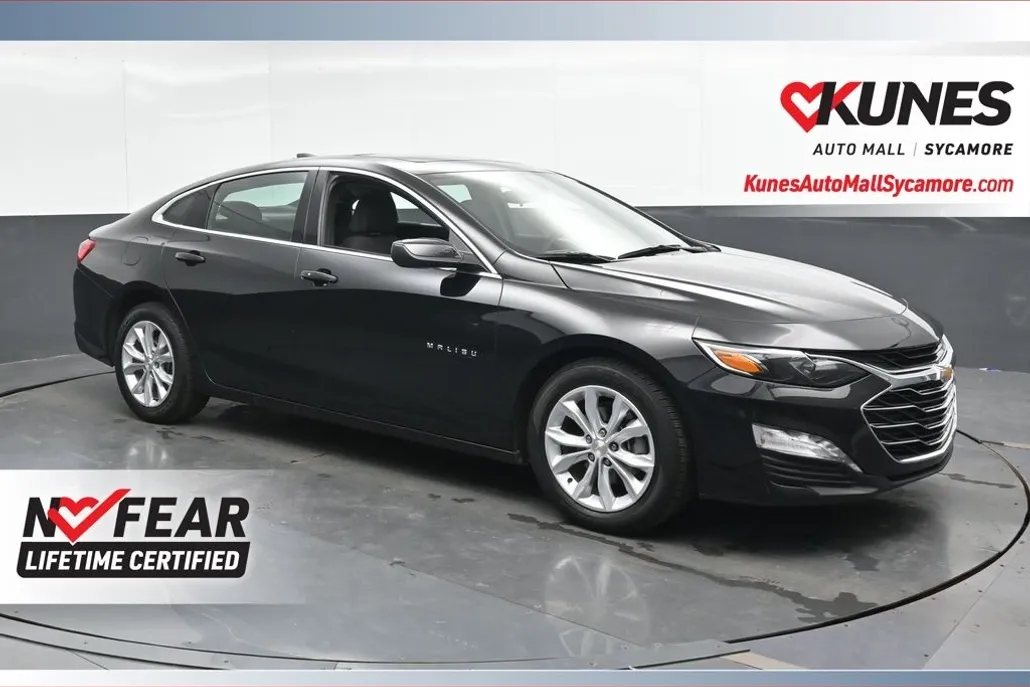 2024 Chevrolet Malibu 1LT photo 1