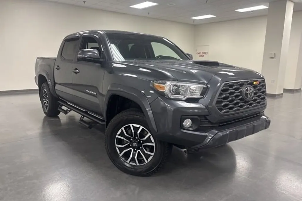 2021 Toyota Tacoma TRD Sport Double Cab photo 1