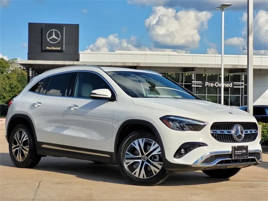 2025 Mercedes Benz GLA 250 photo 1
