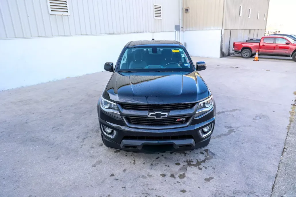 2017 Chevrolet Colorado Z71 photo 1