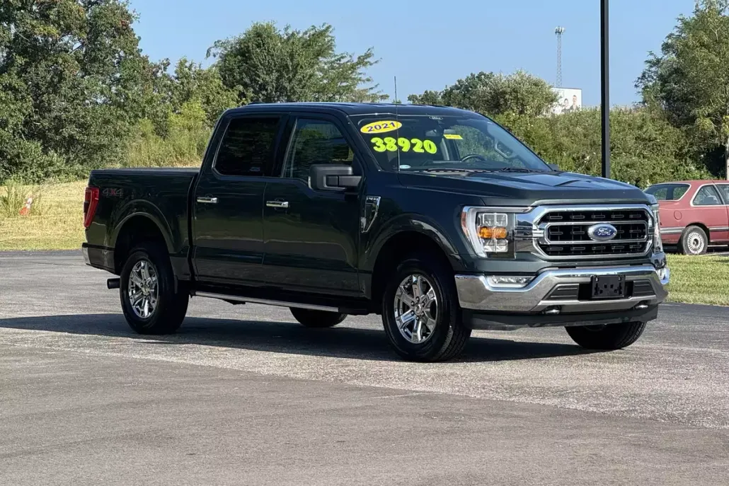 2021 Ford F-150 XLT photo 1