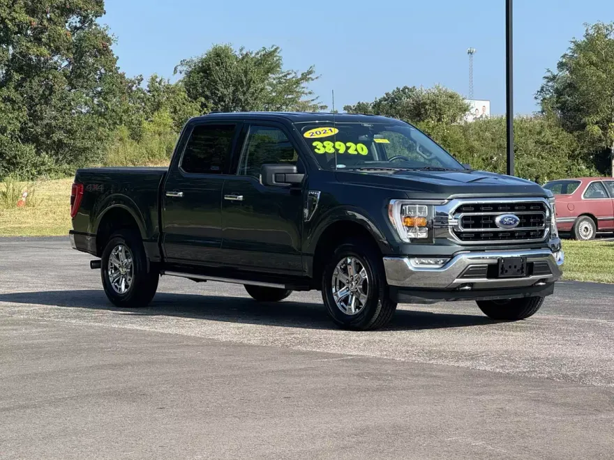 2021 Ford F-150 XLT photo 1