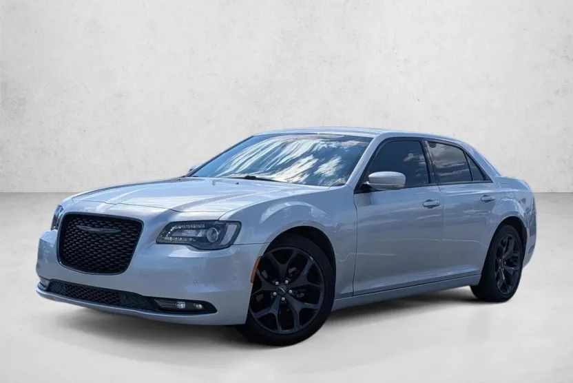 2021 Chrysler 300 S photo 1