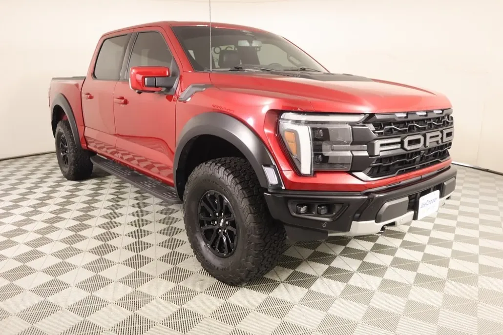 2024 Ford F-150 Raptor photo 1