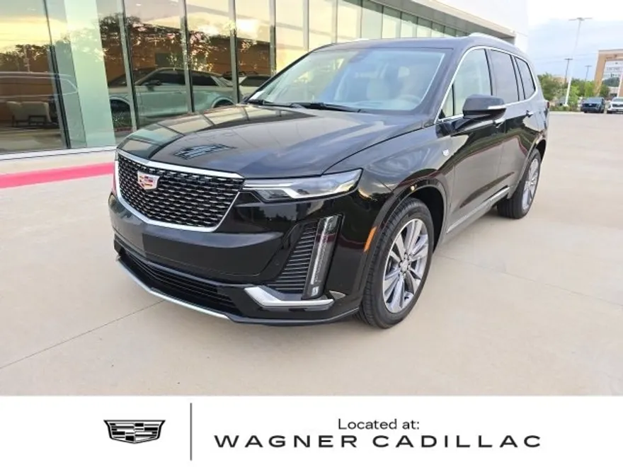 2025 Cadillac XT6 Premium Luxury photo 1