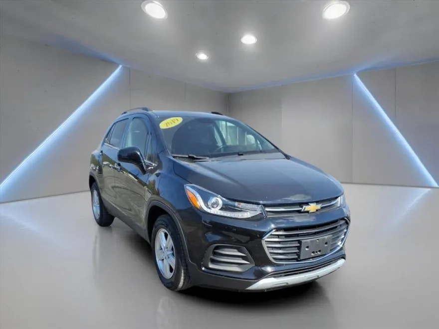 2019 Chevrolet Trax LT photo 1