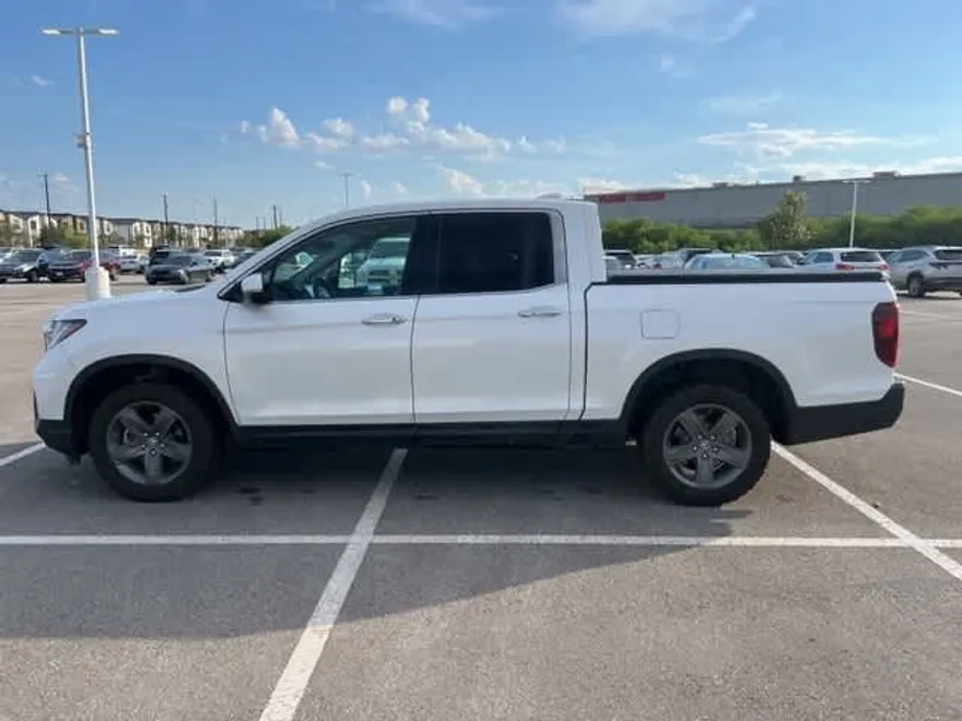 2023 Honda Ridgeline RTL-E photo 1