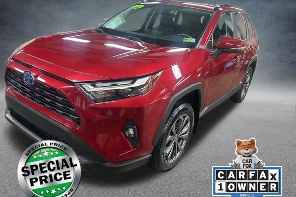 2022 Toyota RAV4 Hybrid XLE Premium photo 1
