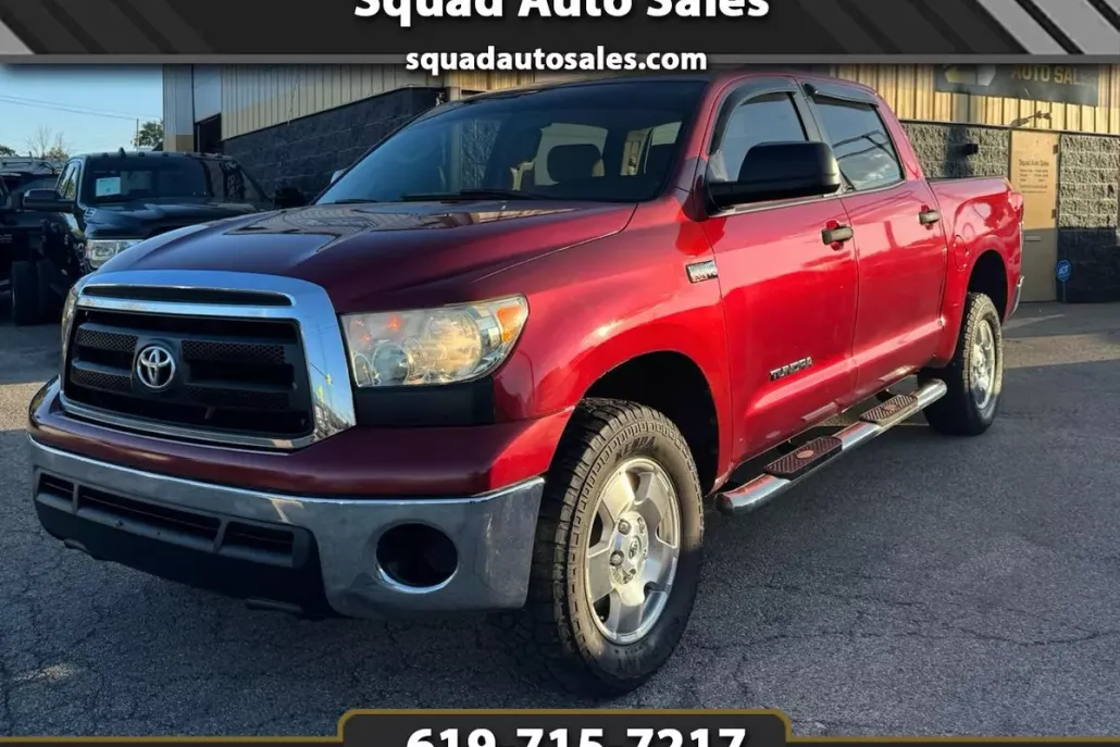 2010 Toyota Tundra CrewMax SR5 photo 1