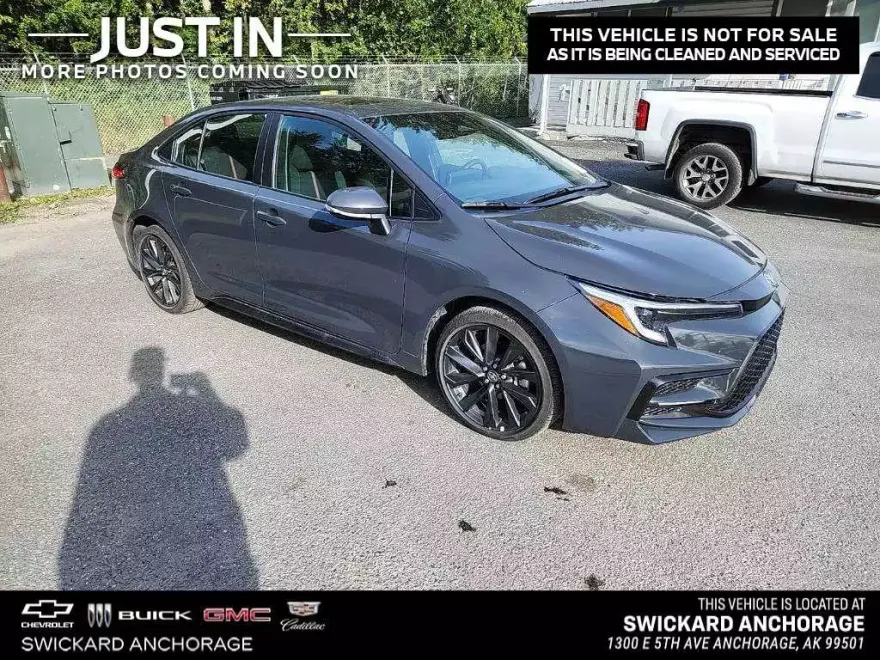 2024 Toyota Corolla SE Premium photo 1