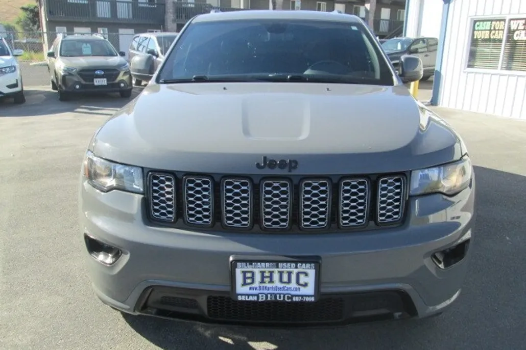 2019 Jeep Grand Cherokee Altitude photo 1