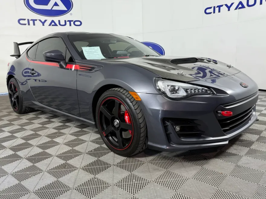 2020 Subaru BRZ Limited photo 1