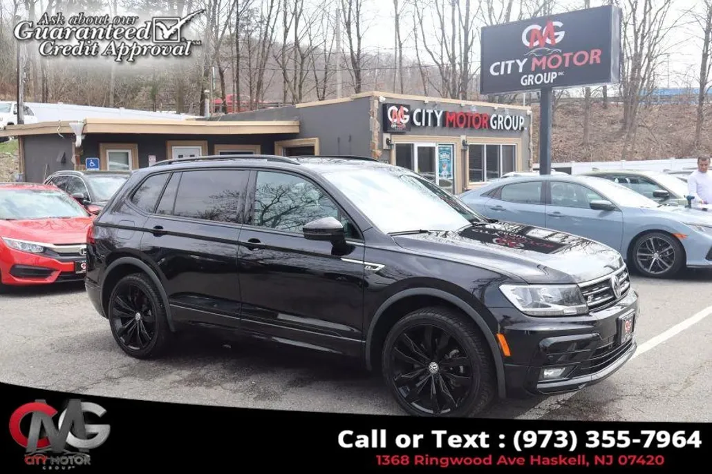 2021 Volkswagen Tiguan SE R-Line Black photo 1