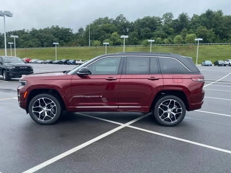 2025 Jeep Grand Cherokee Summit Reserve photo 1