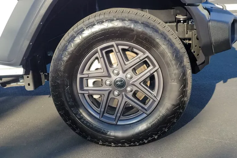 2025 Jeep Wrangler Sport S photo 1