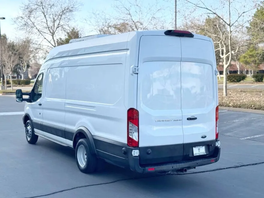 2019 Ford Transit Cargo Van photo 1