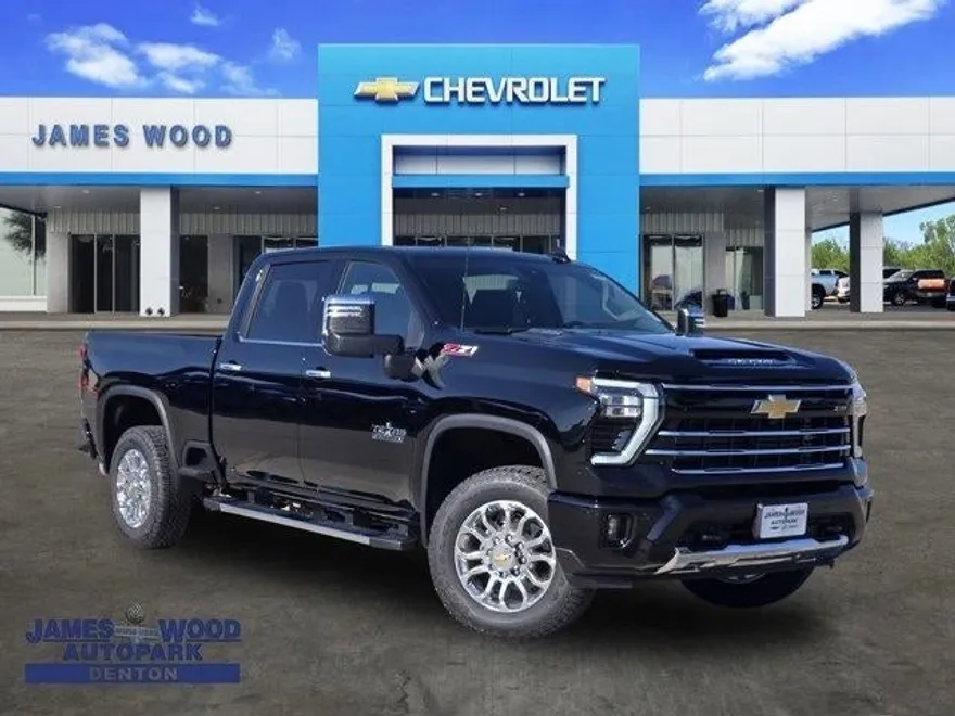 2025 Chevrolet Silverado 2500HD LTZ photo 1