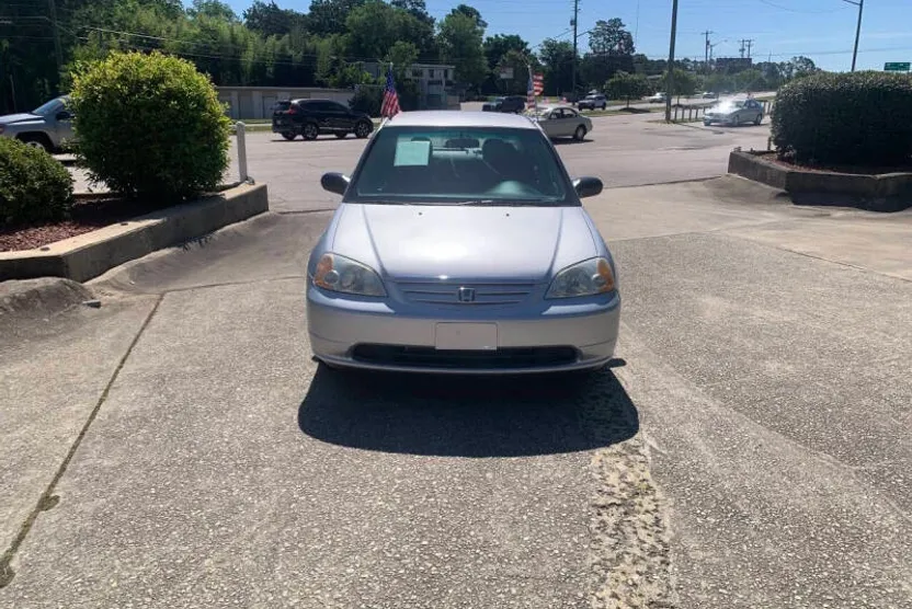2003 Honda Civic LX photo 1