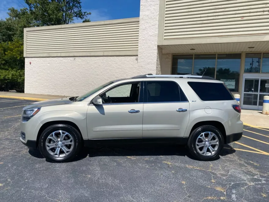 2015 Gmc Acadia SLT photo 1