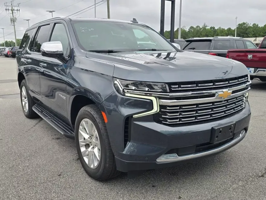 2021 Chevrolet Tahoe Premier photo 1