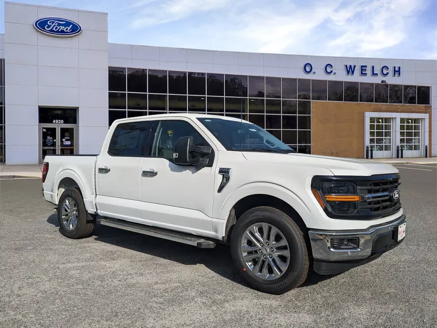 2025 Ford F-150 XLT photo 1