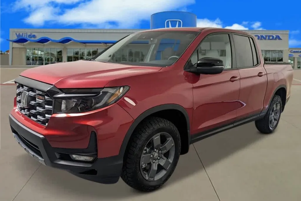 2025 Honda Ridgeline TrailSport photo 1