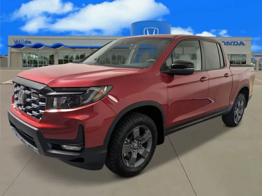 2025 Honda Ridgeline TrailSport photo 1