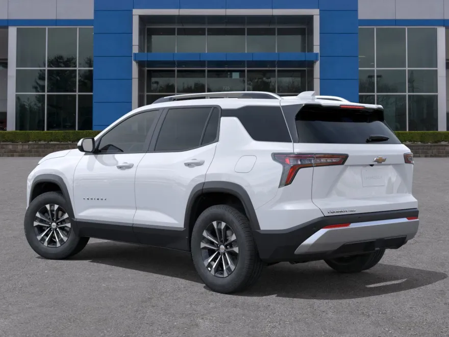 2026 Chevrolet Equinox LT photo 1