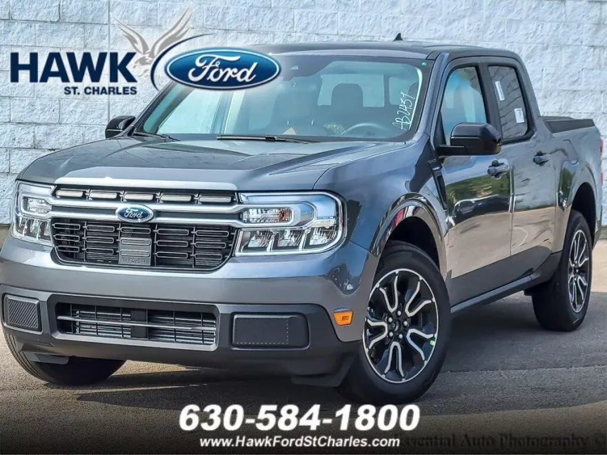 2024 Ford Maverick Lariat photo 1