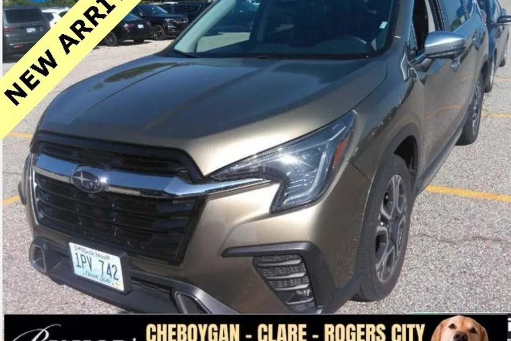 2023 Subaru Ascent Touring photo 1