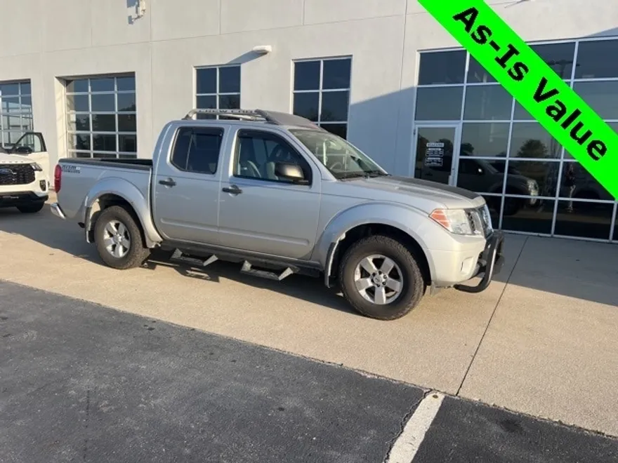 2013 Nissan Frontier SV photo 1