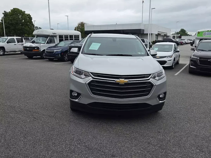 2020 Chevrolet Traverse Cloth photo 1