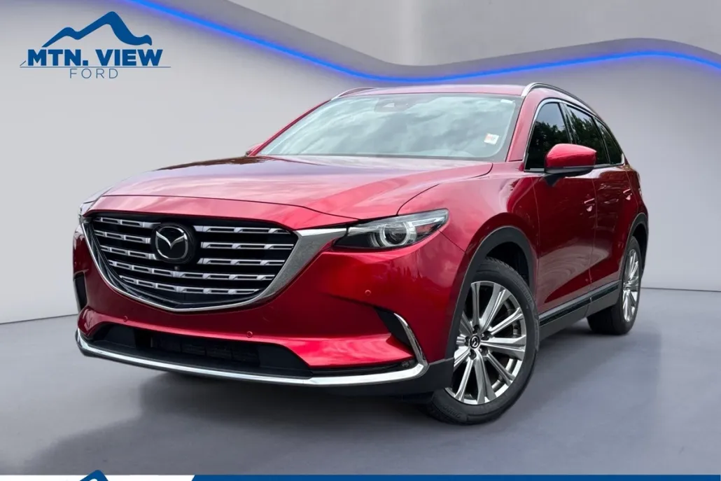 2022 Mazda CX-9 Signature photo 1