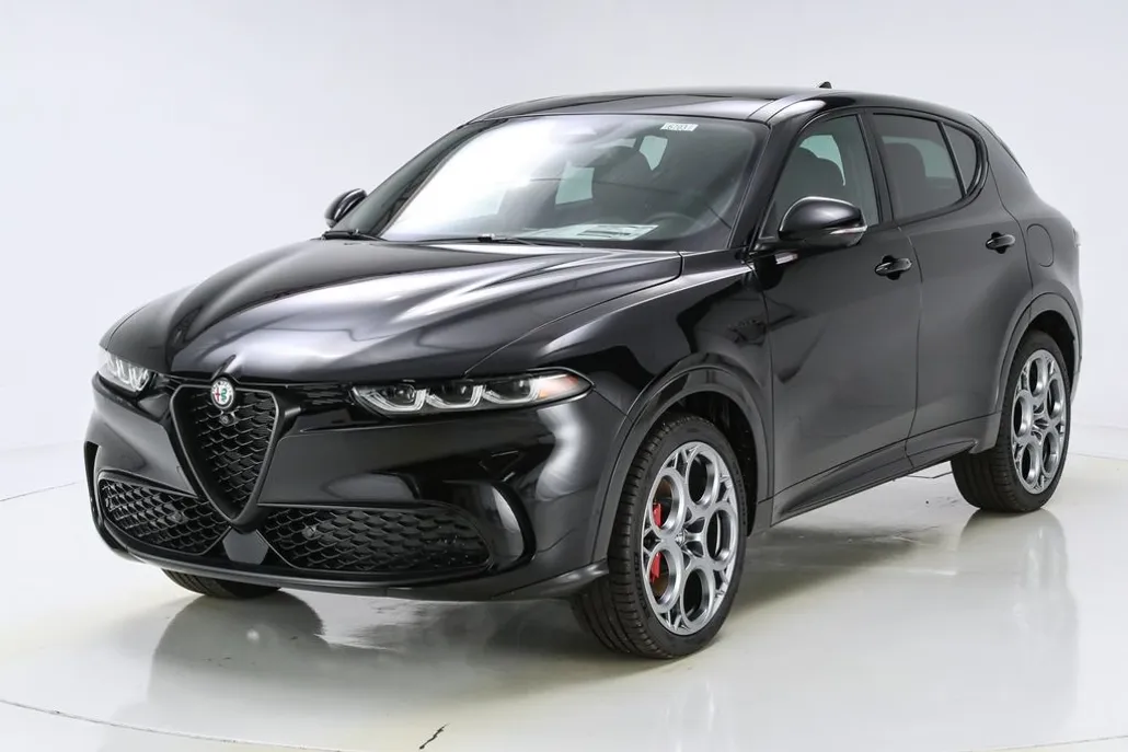 2024 Alfa Romeo Tonale Veloce photo 1